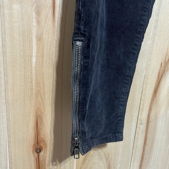 Current Elliott The Soho‎ Zip Stiletto Corduroy Pants in Gunmetal Size 28 - Picture 3 of 9